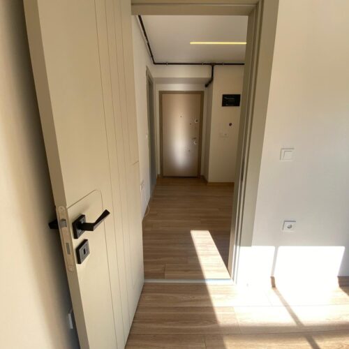 0d721f14-f7a5-458a-8ed6-0ae7941d6703