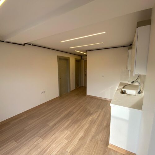 e3b8e198-87f5-4caa-9a10-64a31db01848